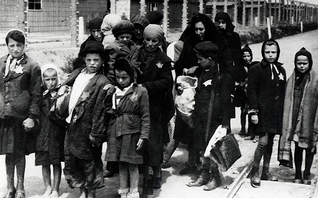 Holocaust-survivor 3415475b